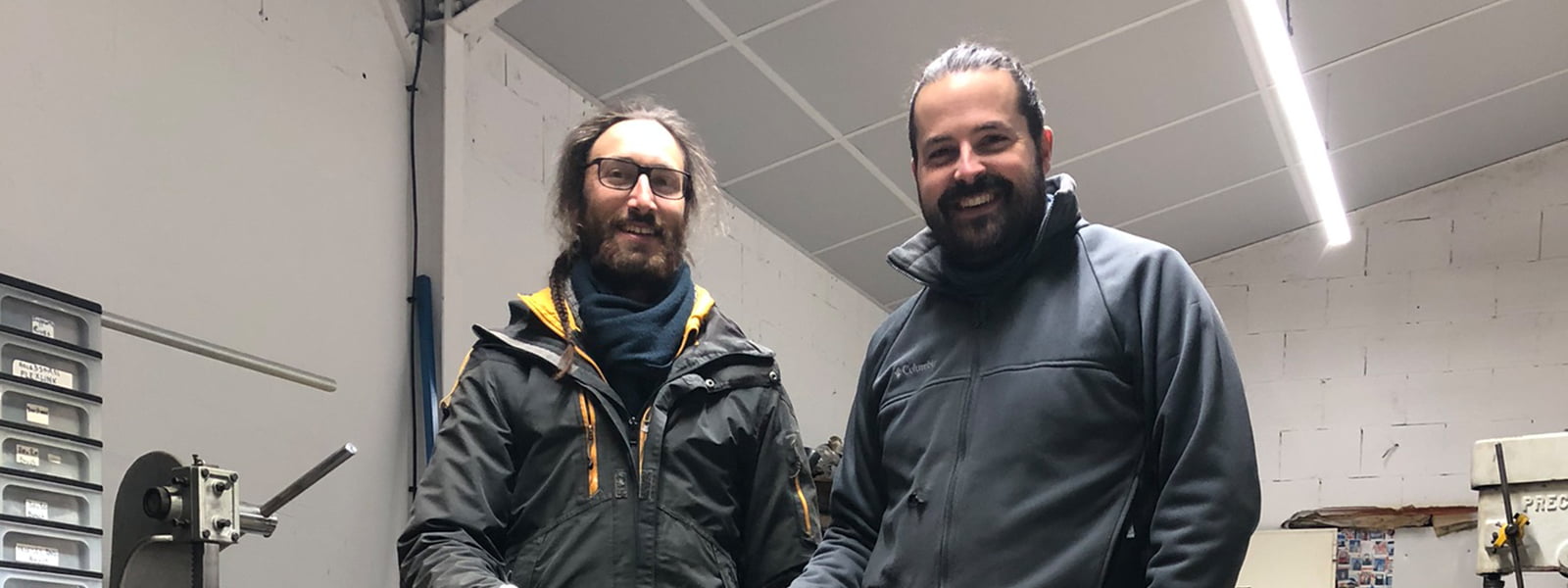 Hugo et Guillaume créent une houe low-tech