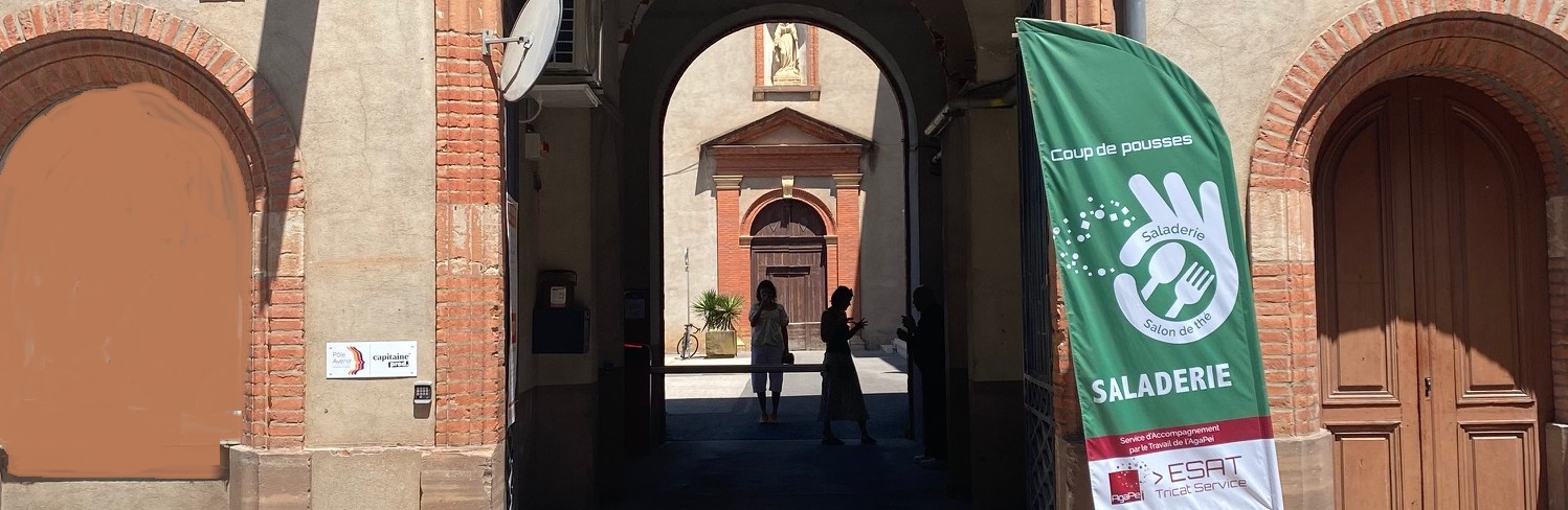 Coup de pousses, un nouveau bar à salade inclusif sur Albi